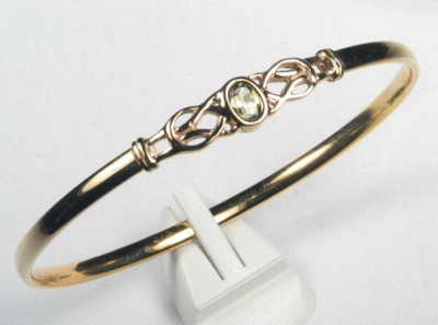 M90212 9ct Bangle set with an Australian Sapphire  SOLD 1